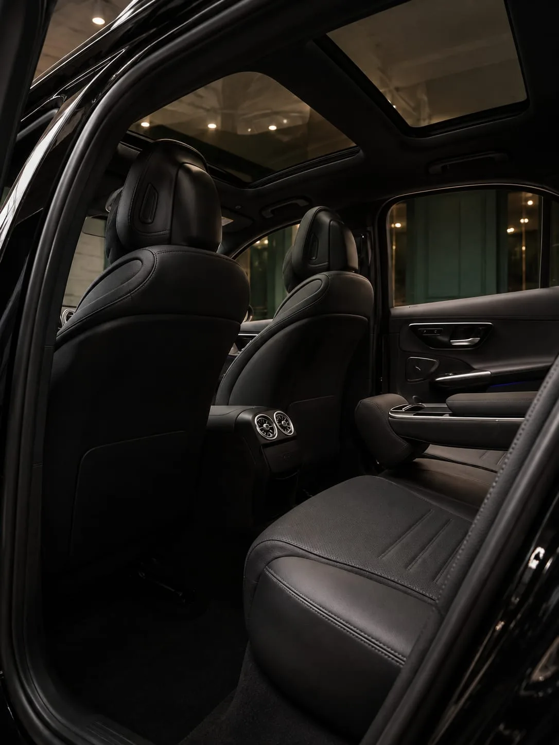 Mercedes- C260 L 2024 — photo 7