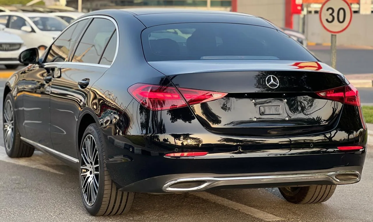 Mercedes-Benz C260L Exclusive — photo 4