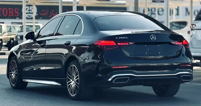 Mercedes C260L — photo 2