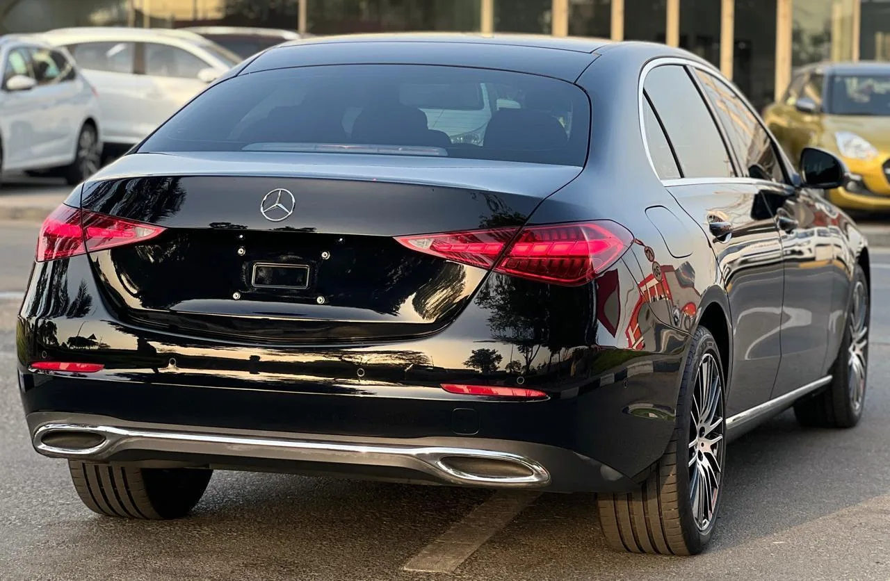 Mercedes-Benz C260L Exclusive — photo 2